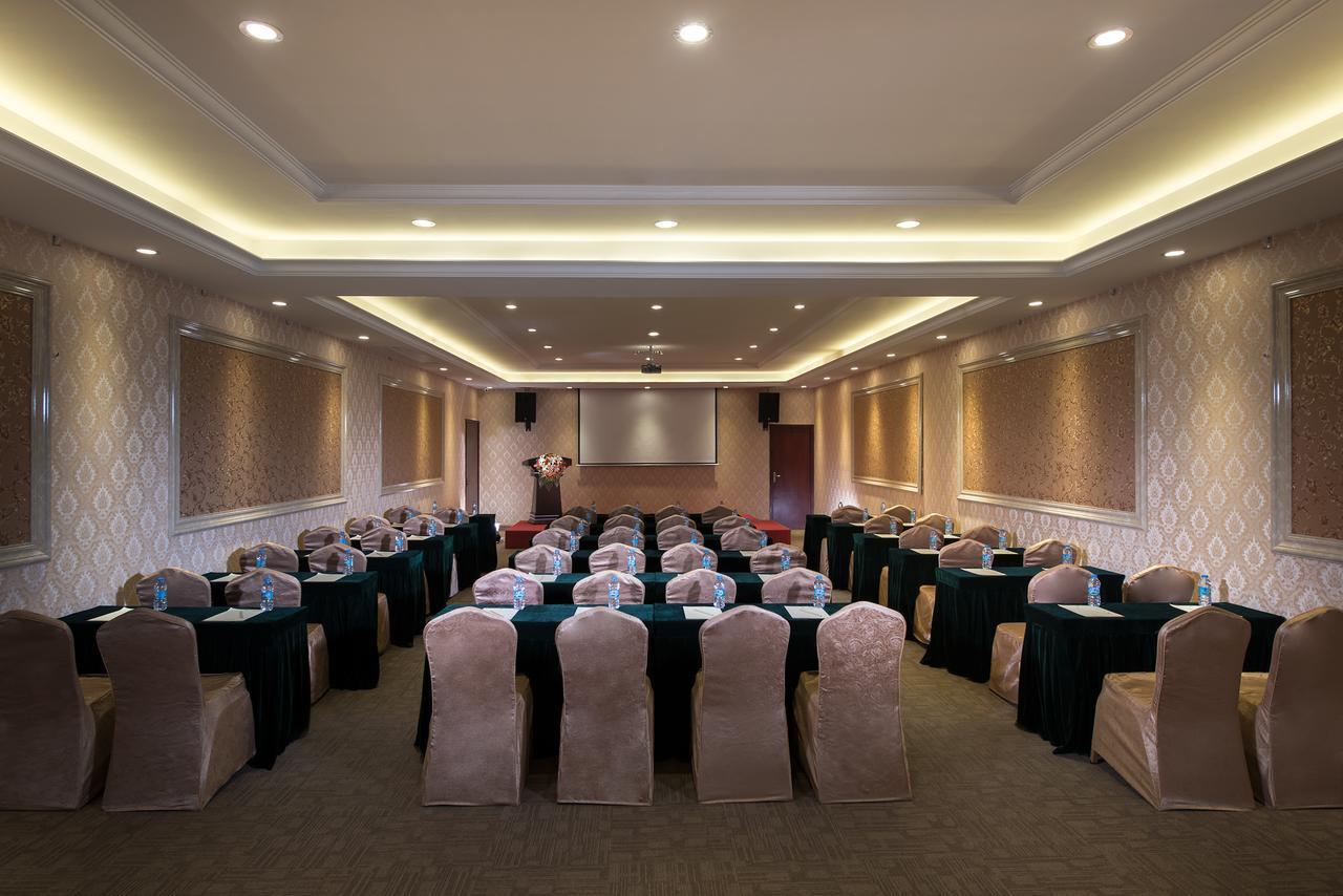 Vienna Hotel Jinshan New City Wanda Plaza Exterior photo