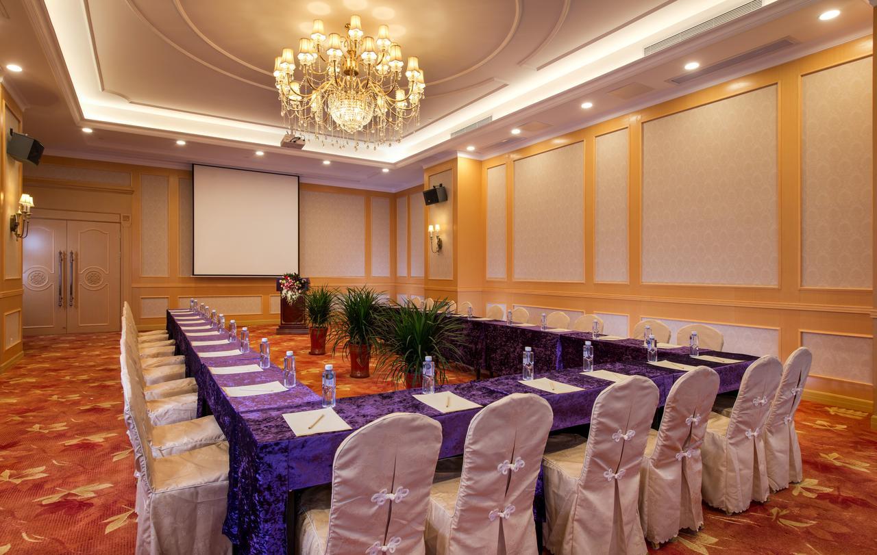 Vienna Hotel Jinshan New City Wanda Plaza Exterior photo